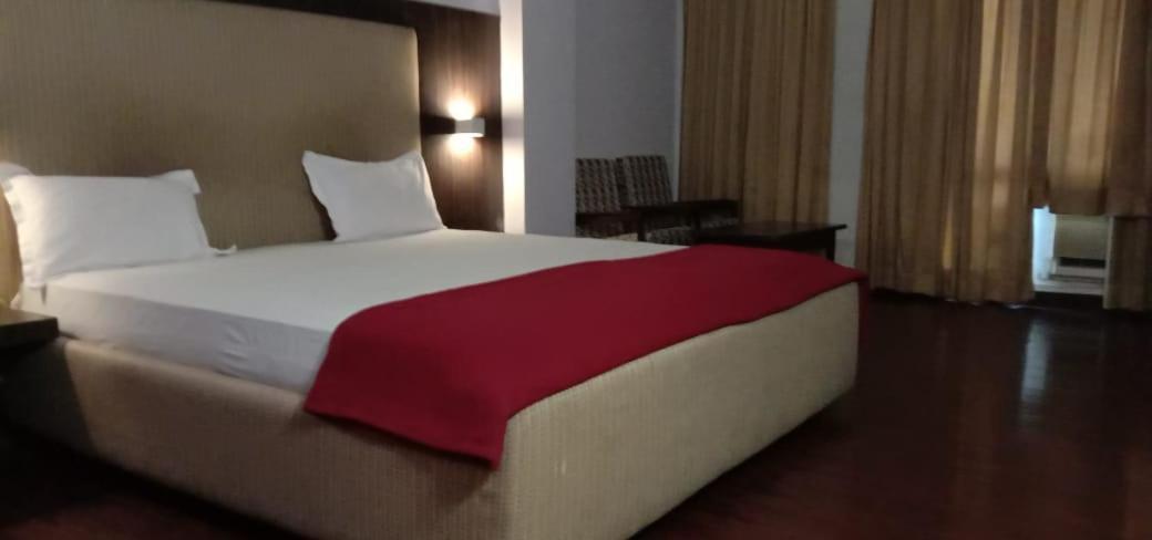Hotel Jaya International Hyderabad Exterior foto